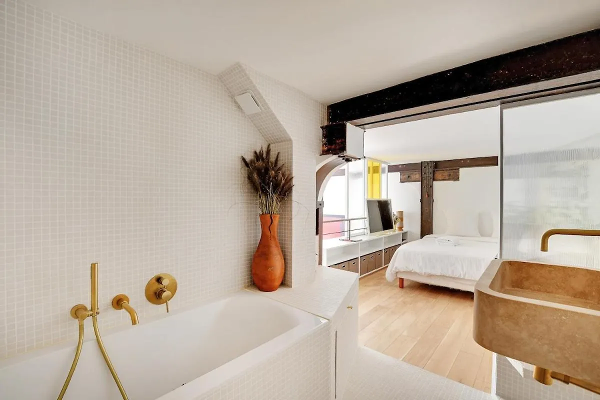 Apartment Bright Loft With Terrace - Belleville Paris France